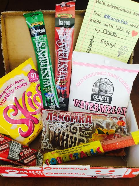 MunchPak Mini subscription box canada candy chips cookies meat food