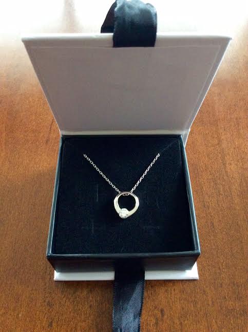 Cate & Chloe Jewelry Subscription Box July 2016 Review Dahlia blossom sterling silver 18k white gold plated swarovski circle necklace