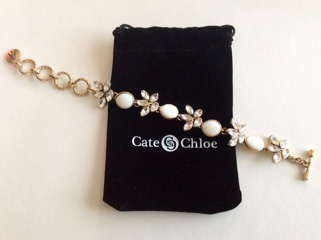 cate-chloe-jewelry-subscription-box-october-2016-review-gia-gracious-feminine-flower-bracelet