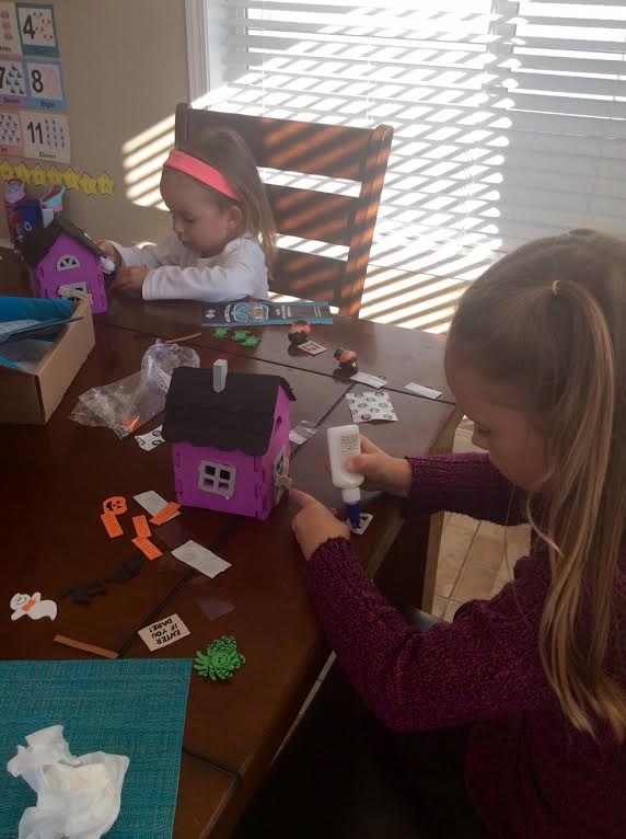 curiosity-box-kids-subscription-october-2016-review-halloween-haunted-house-skeleton-spider-webs-pumpkins-games-crafts-16