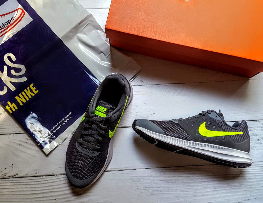 what's in the easykicks package