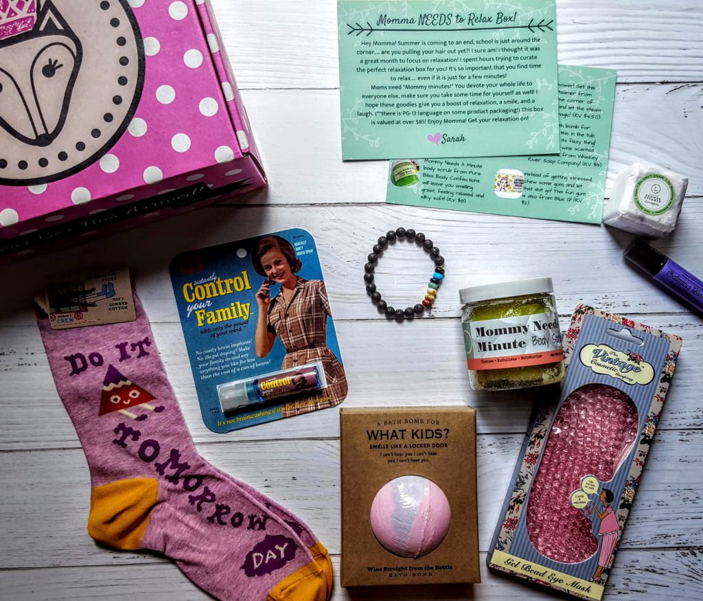 whats in the boxy momma co box
