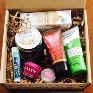VeganCuts Beauty Subscription Box – April 2016 Review