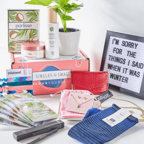 SinglesSwag… July Welcome Box, Spoilers & 40% off coupon!