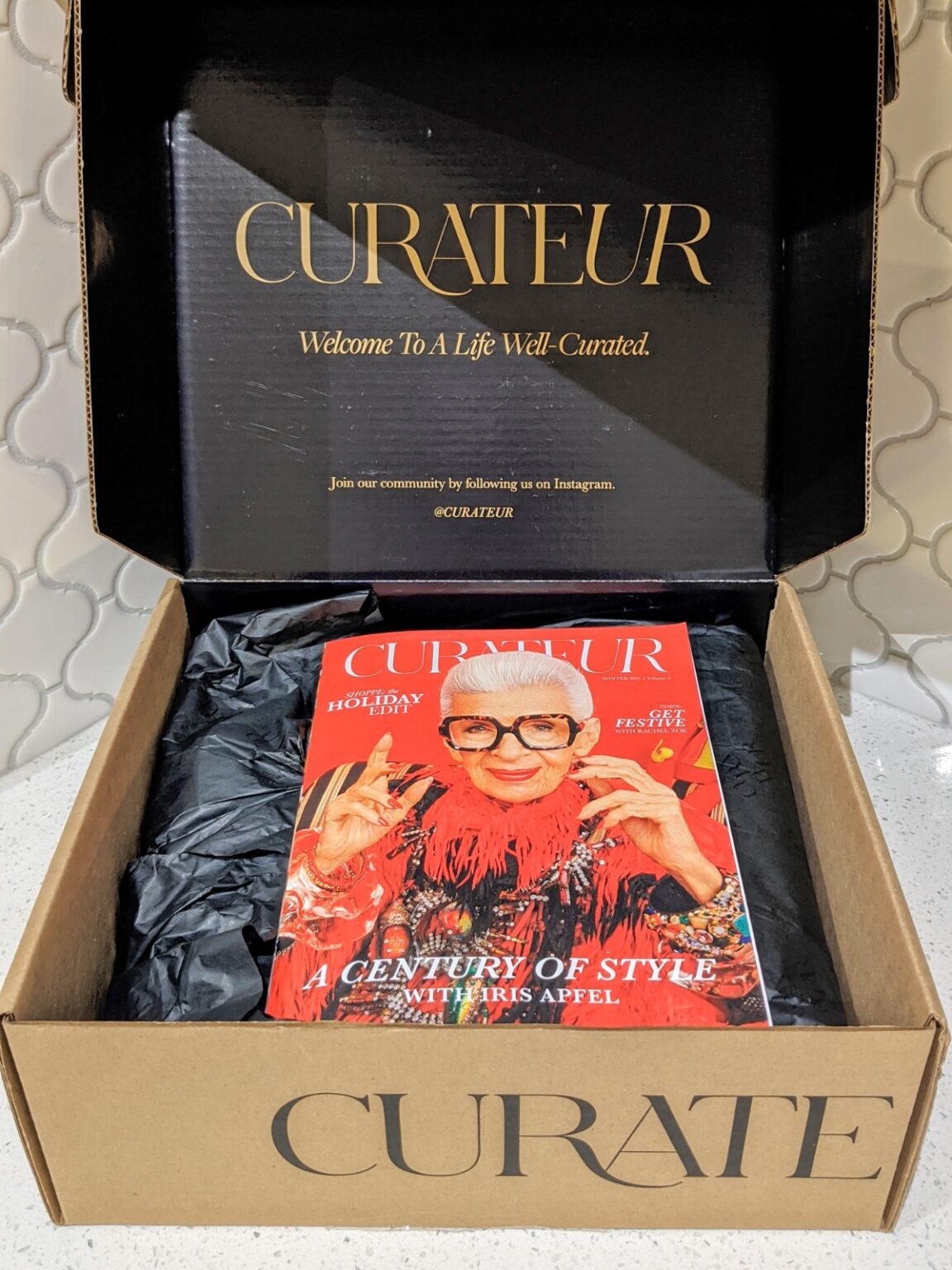 CURATEUR Winter Box 2021 Review + Save 25 OFF SubscriptionBoxes.ca
