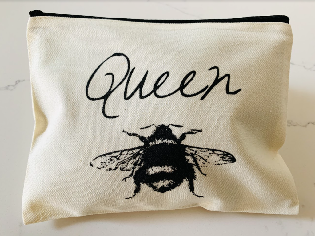 Smartass & Sass Mother's Day 2022 Box Review queen bee bag