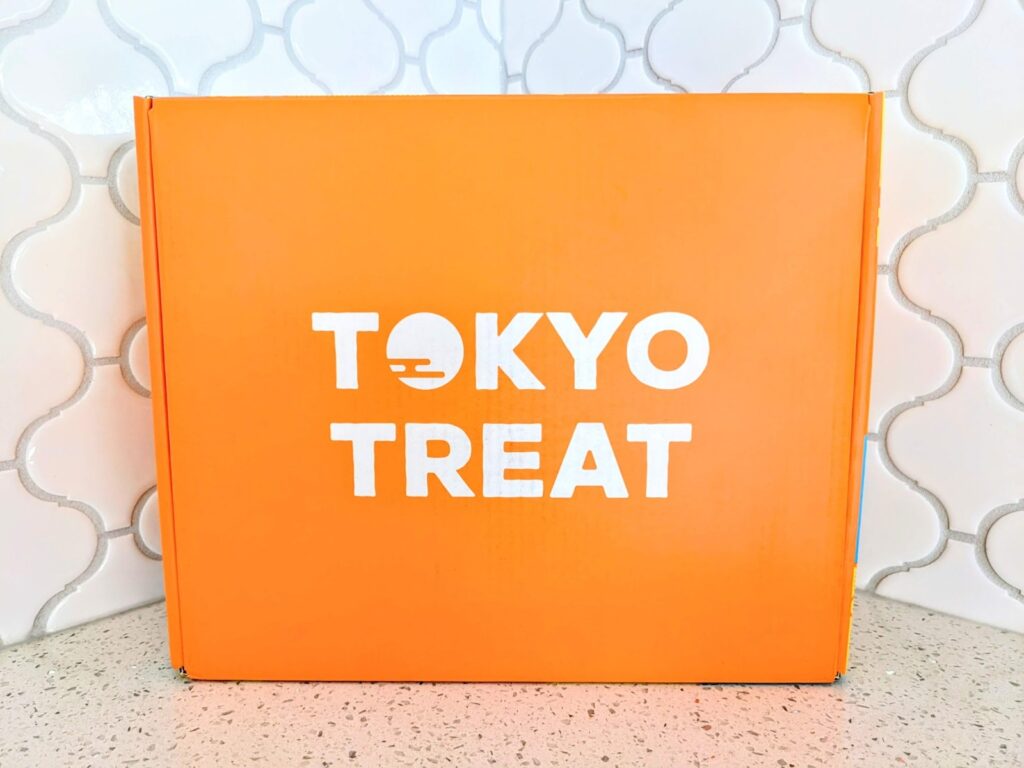 Tokyo Treat February 2023 My Snackin' Valentine Box