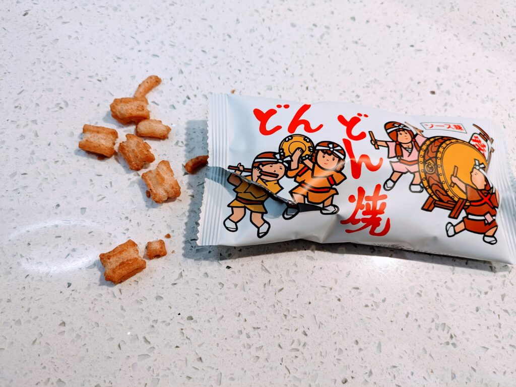 TokyoTreat December 2023 Snacktacular Christmas Box Review 11