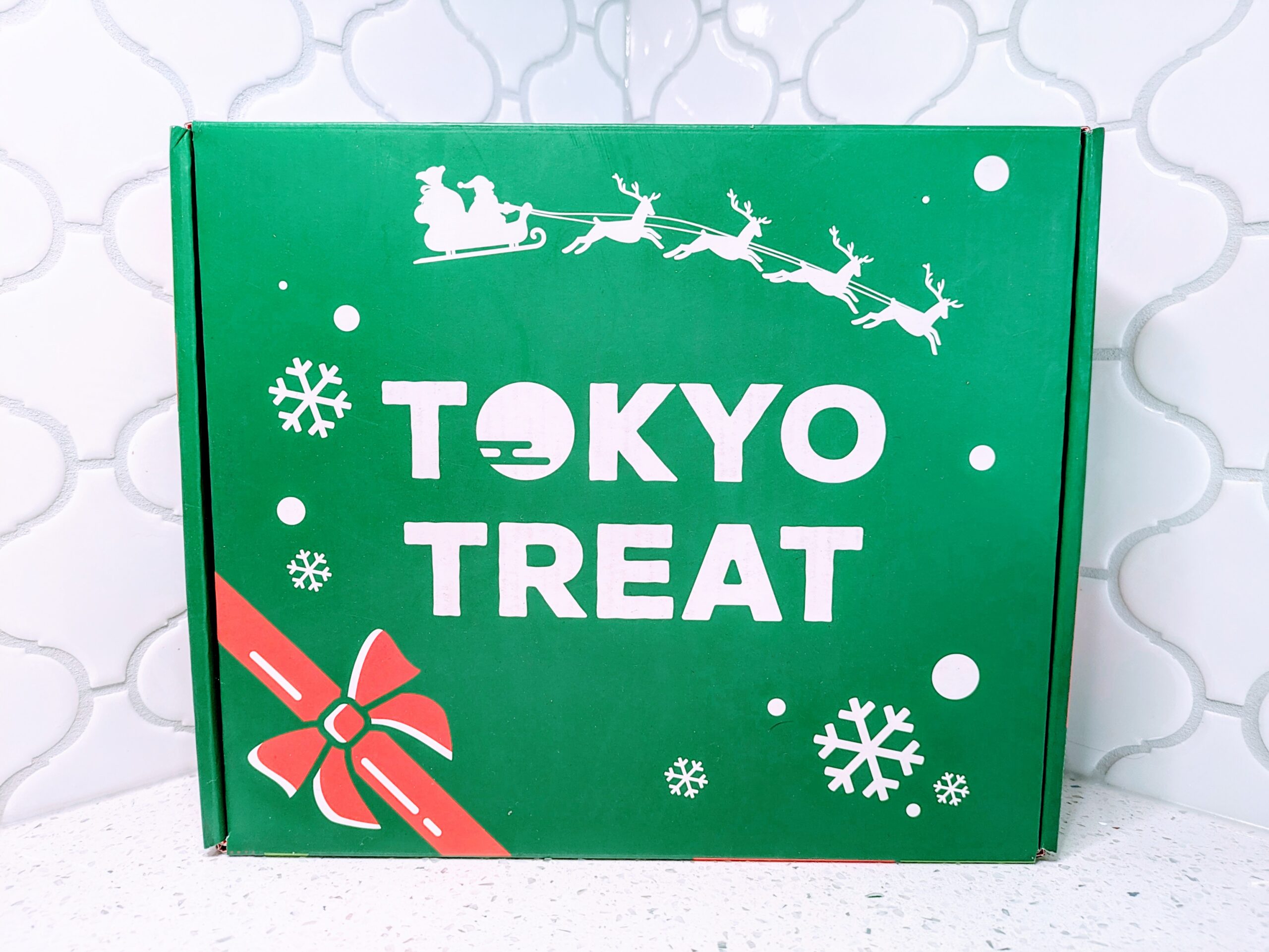 TokyoTreat December 2023 Snacktacular Christmas Box Review